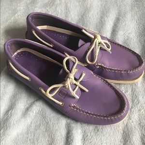 Sperry boat shoes